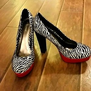 Zebra platform heels